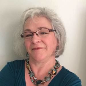 Meet your Posher, Carla